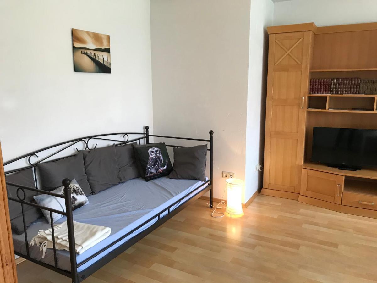 מילטנברג Gaestehaus Steinmann Apartment 2 Zimmer מראה חיצוני תמונה