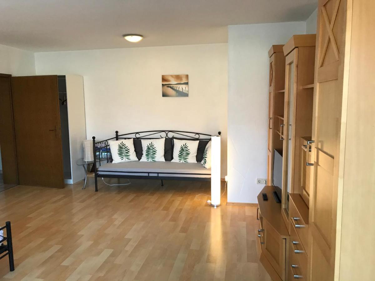 מילטנברג Gaestehaus Steinmann Apartment 2 Zimmer מראה חיצוני תמונה
